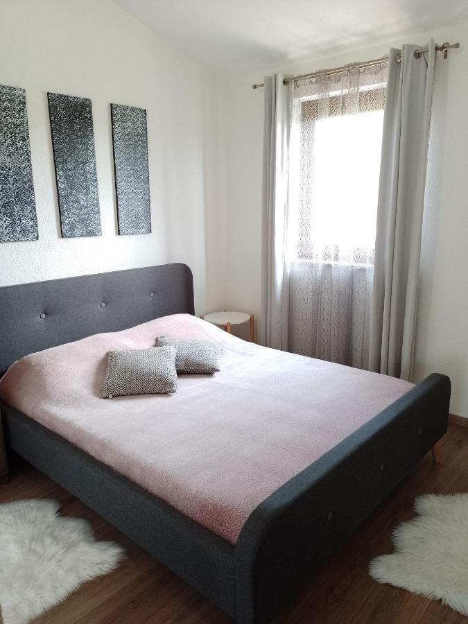 Martina 2 Appartement Bašanija Buitenkant foto